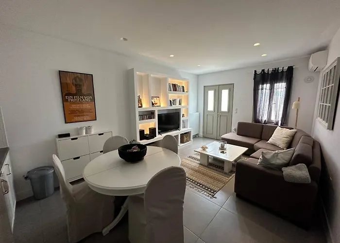 Дом отдыха Christina's House Paros